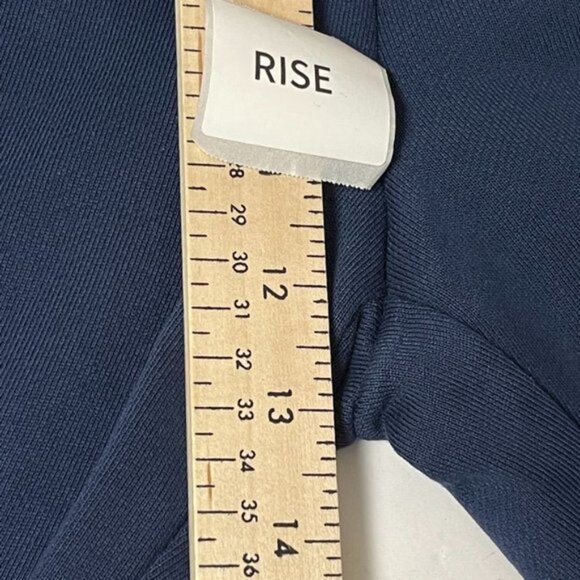 NWT Madewell Resourced Cotton
Tie Dye Retro Jogger Pants
Sweatpants Blue Small - Picture 5 of 7